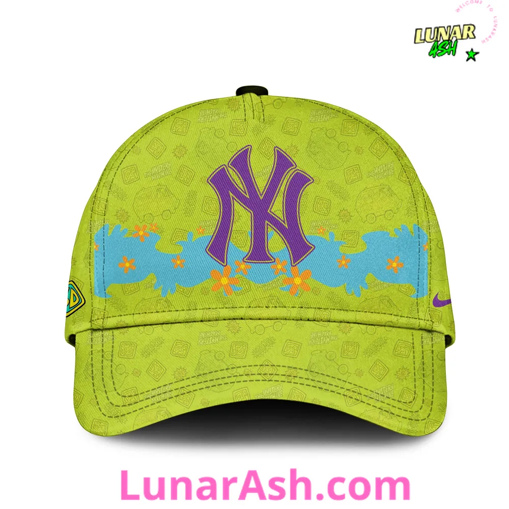 New York Yankees MLB x Scooby-Doo Night Hoodie Set New York Yankees MLB x Scooby-Doo Night Hoodie Set